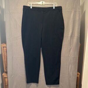 Banana Republic Black Cropped suit Pants Ankle Length NWOT